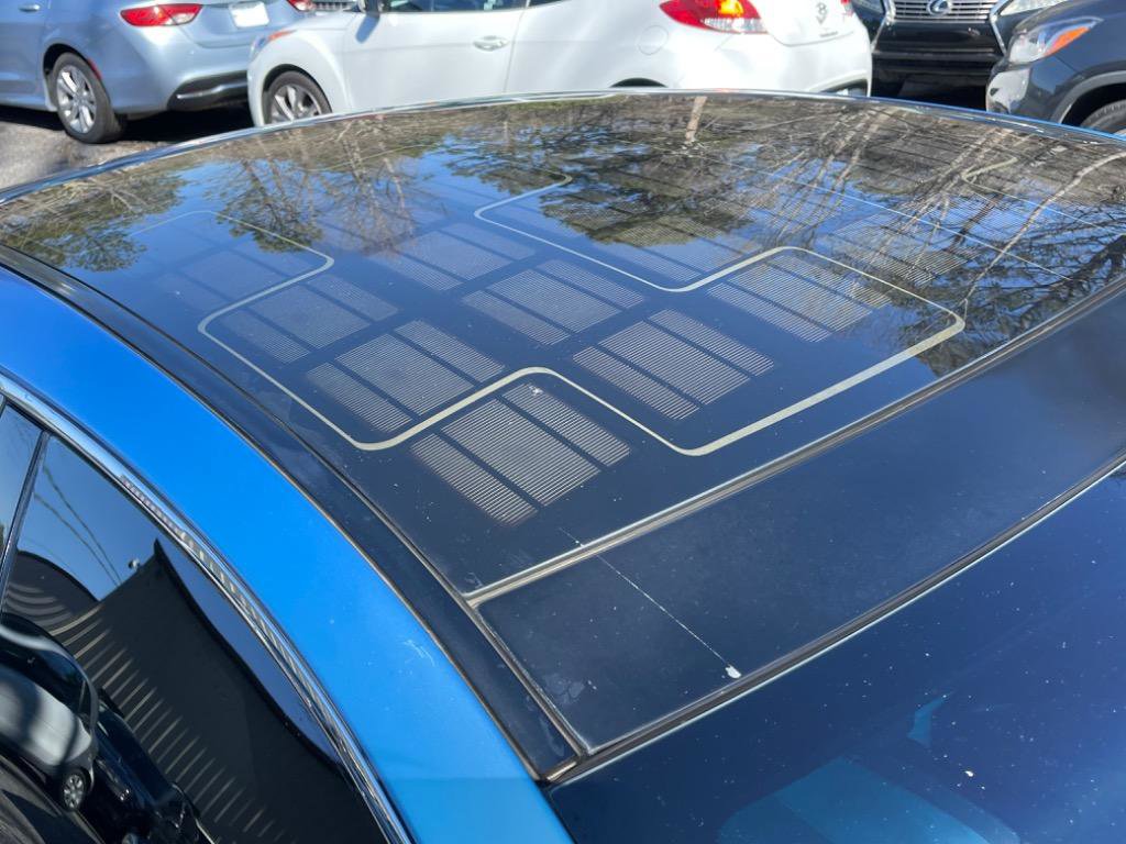 Used 2012 Fisker Karma EcoChic image 65