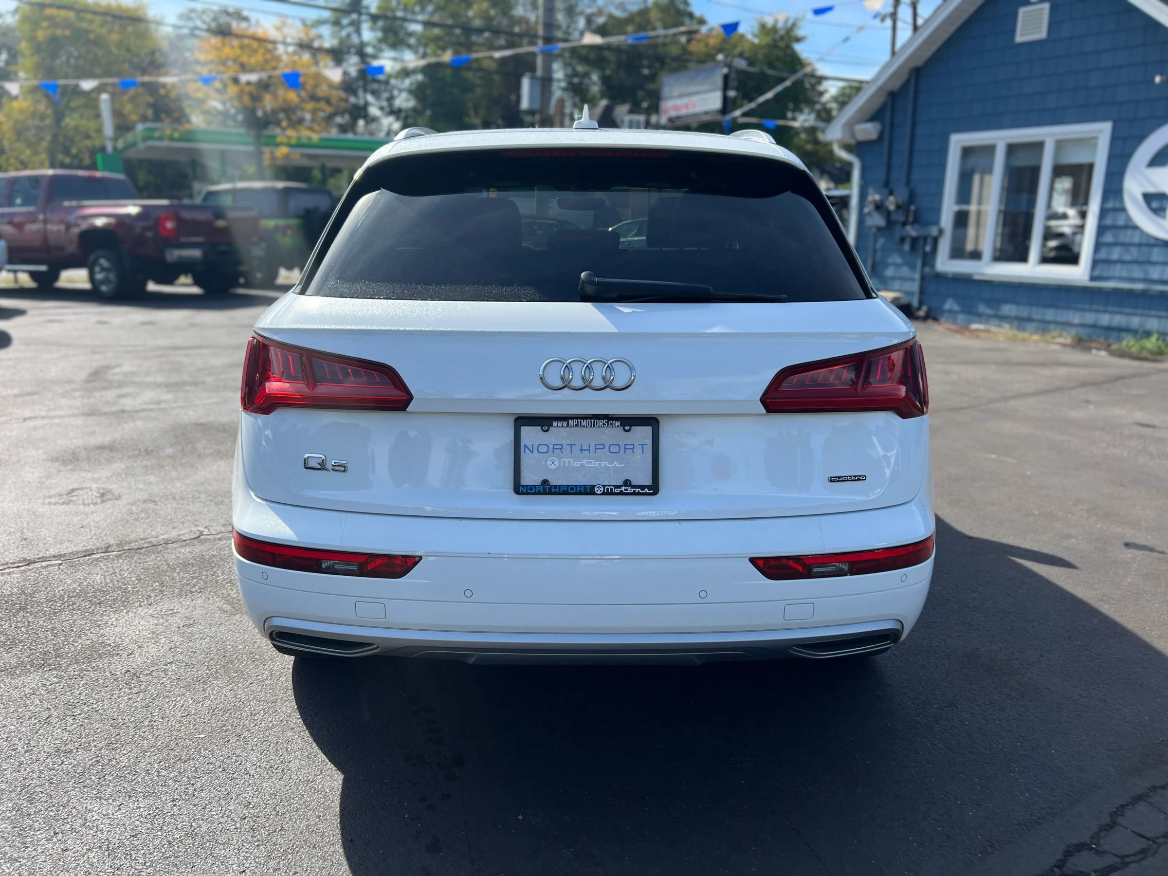 Used 2020 Audi Q5 2.0T Premium w/ Convenience Package image 5