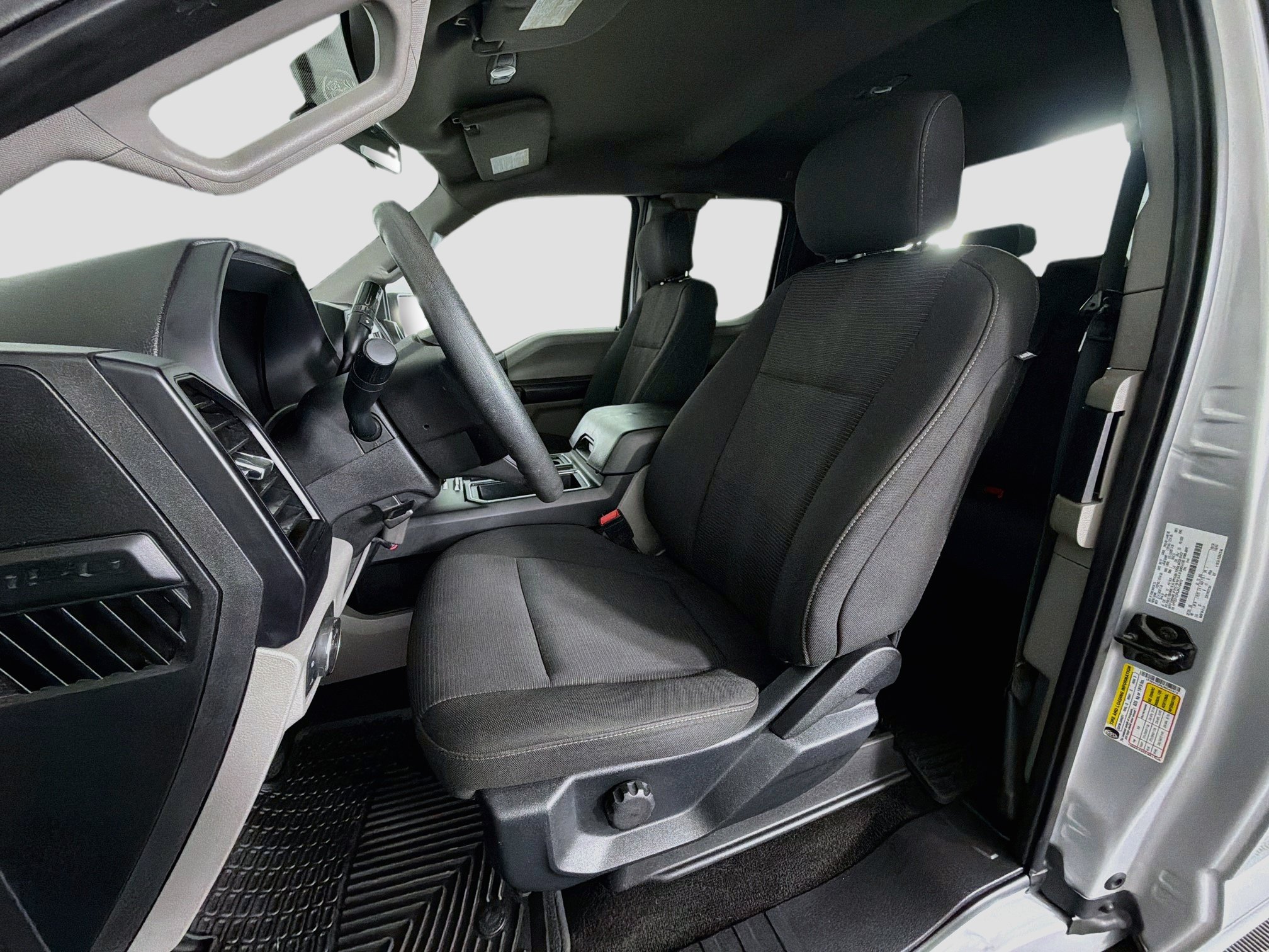 Used 2018 Ford F150 XL w/ Equipment Group 101A Mid RWD image 13
