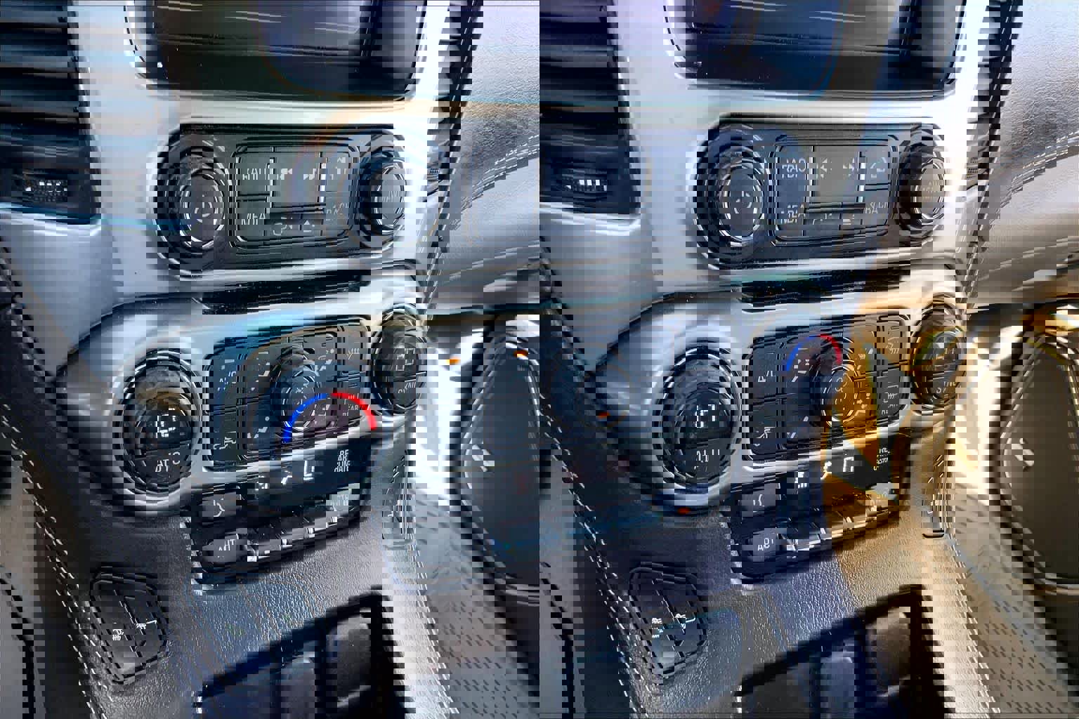 Used 2019 Chevrolet Suburban LT w/ Texas Edition Package image 32