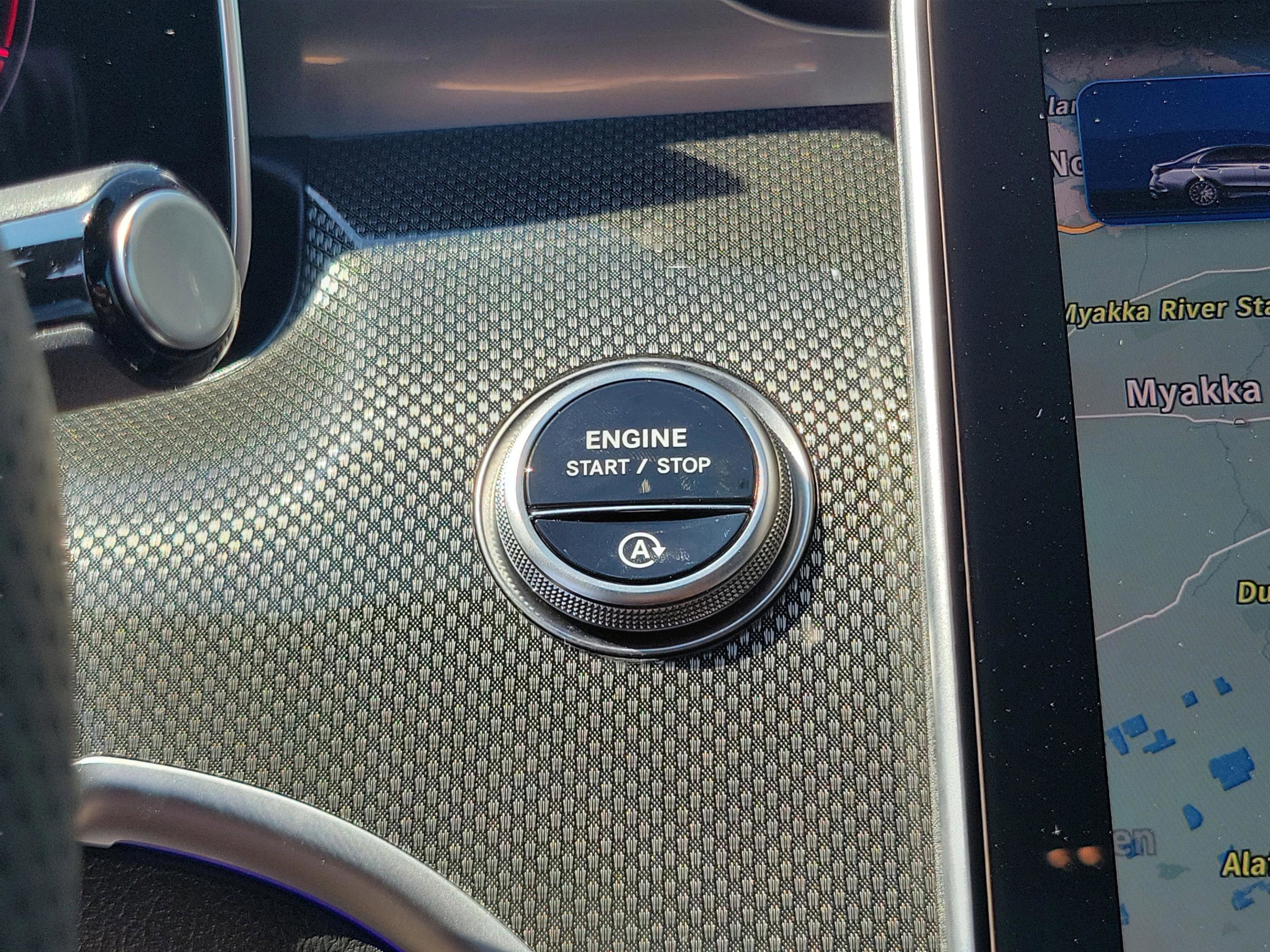 New 2026 Mercedes-Benz C 43 AMG 4MATIC Sedan image 23