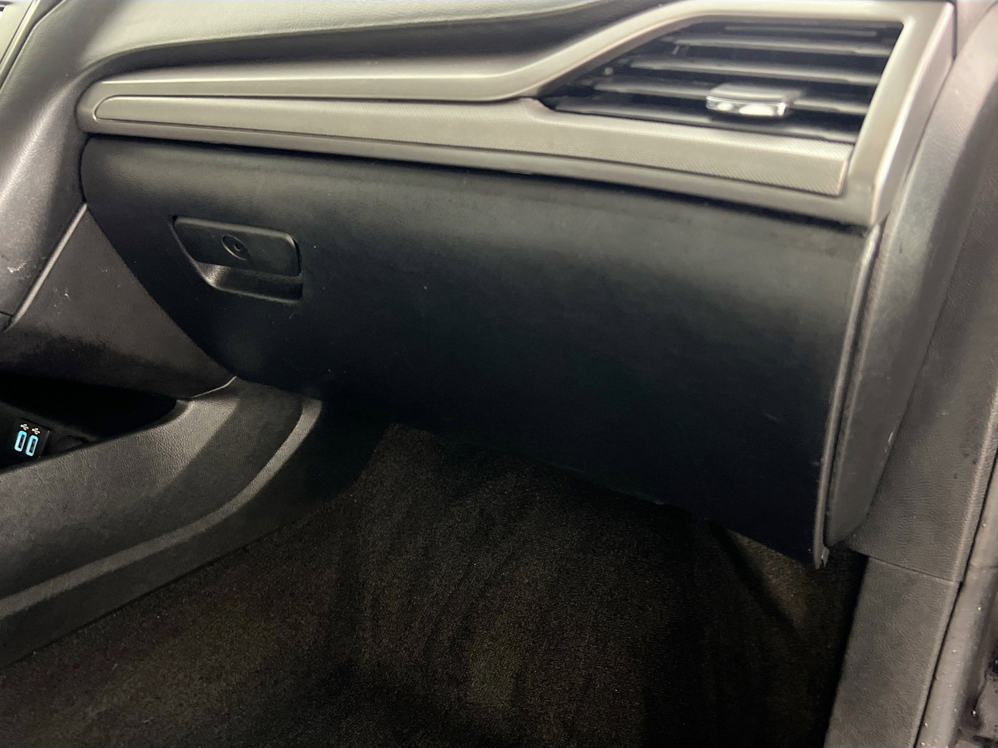 Used 2020 Ford Fusion SE w/ Equipment Group 151A image 35