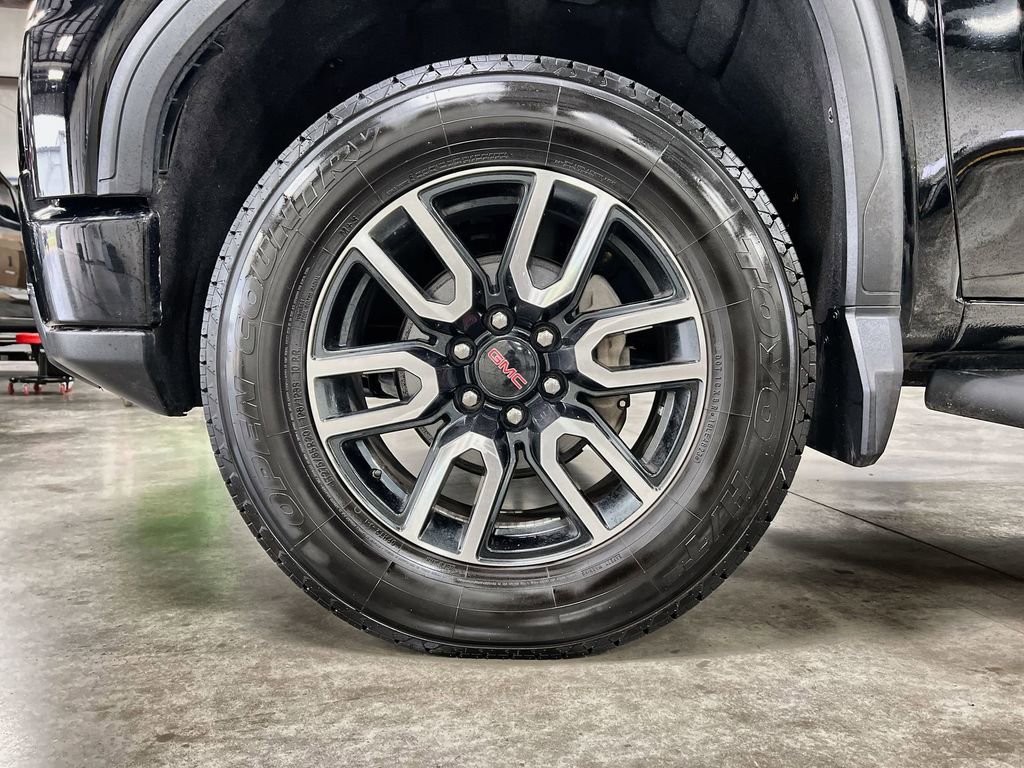 Used 2022 GMC Sierra 1500 AT4 w/ AT4 Preferred Package AWD/4WD image 12