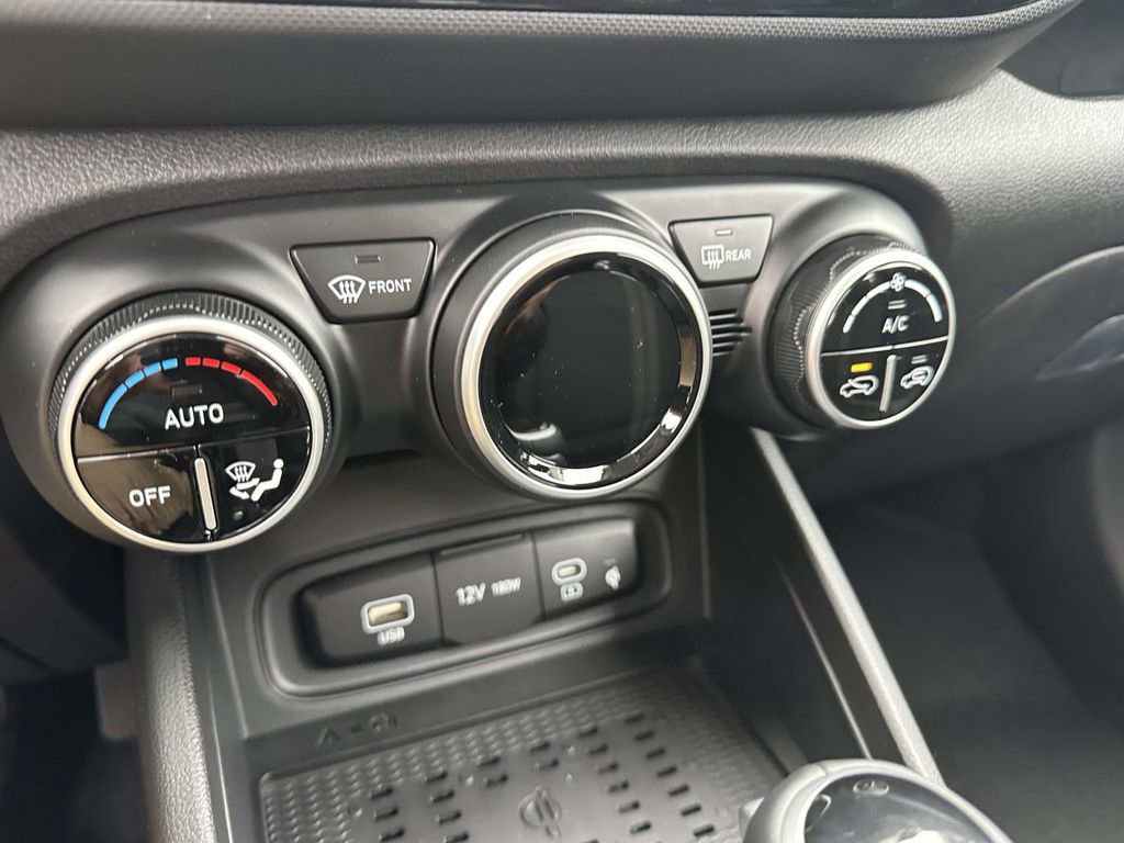 New 2026 Hyundai Venue SEL FWD image 20