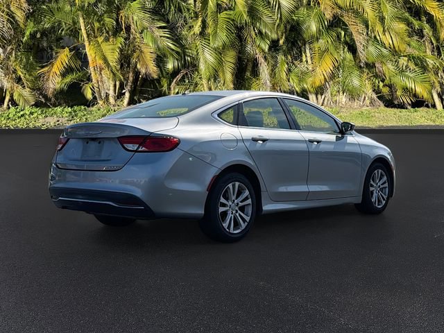 Used 2015 Chrysler 200 Limited w/ Convenience Group FWD image 4