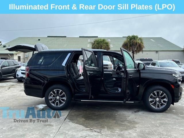 Used 2022 Chevrolet Tahoe LT w/ LT Signature Plus Package AWD/4WD image 19
