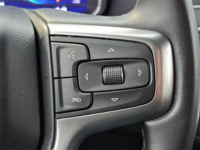 Used 2024 Chevrolet Suburban LT image 18