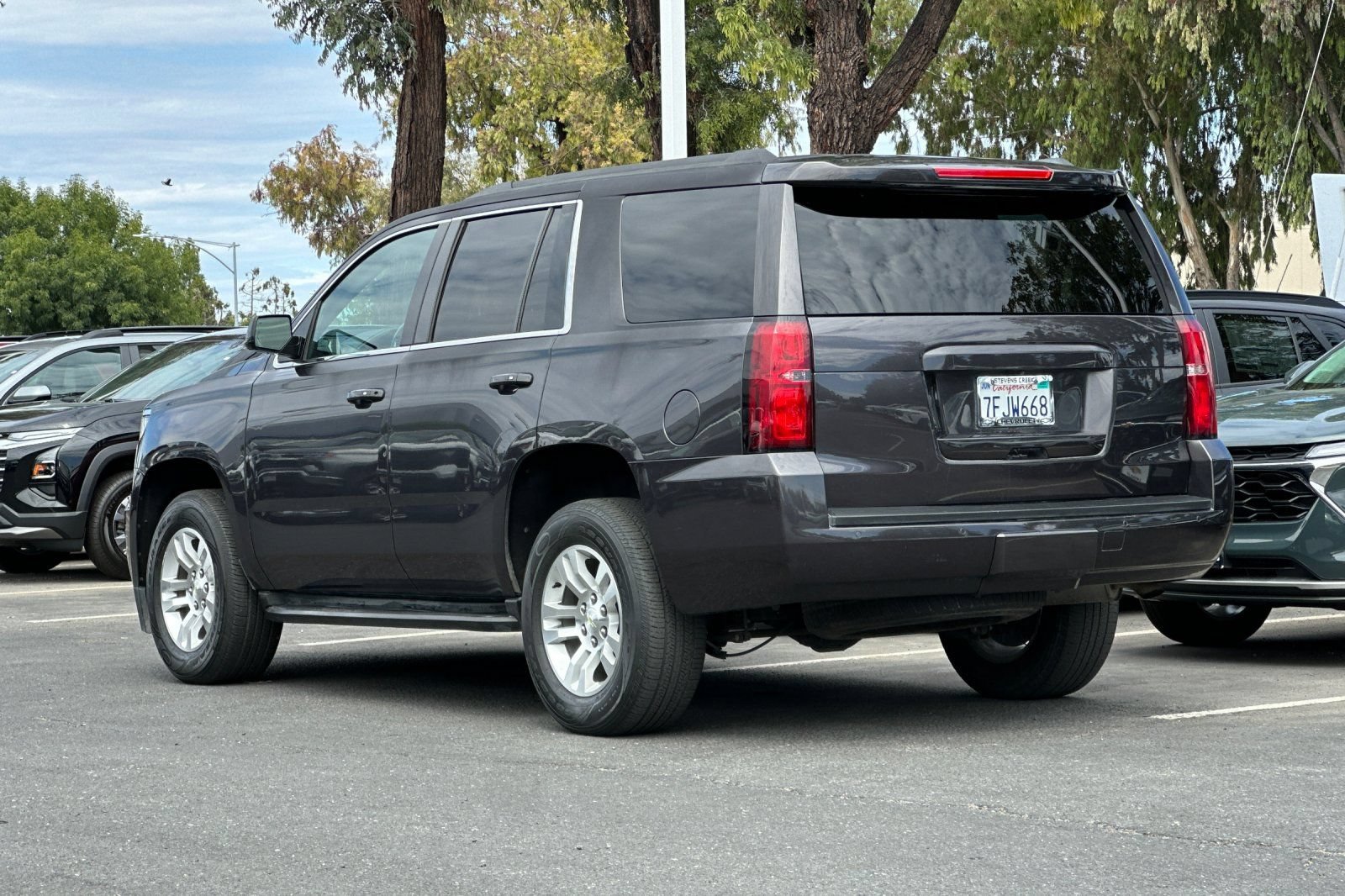 Used 2015 Chevrolet Tahoe LT RWD image 7