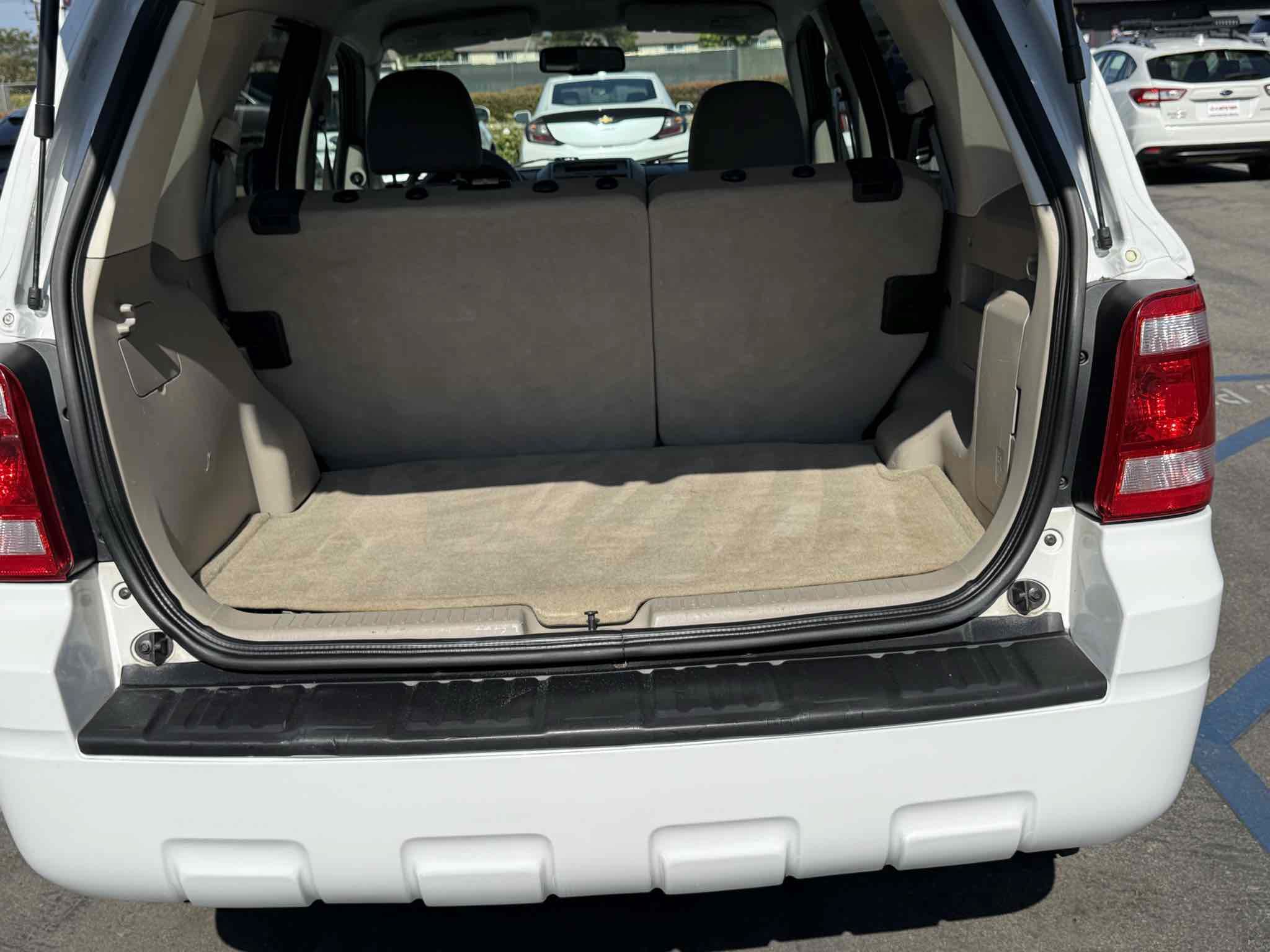 Used 2008 Ford Escape 2WD Hybrid image 42