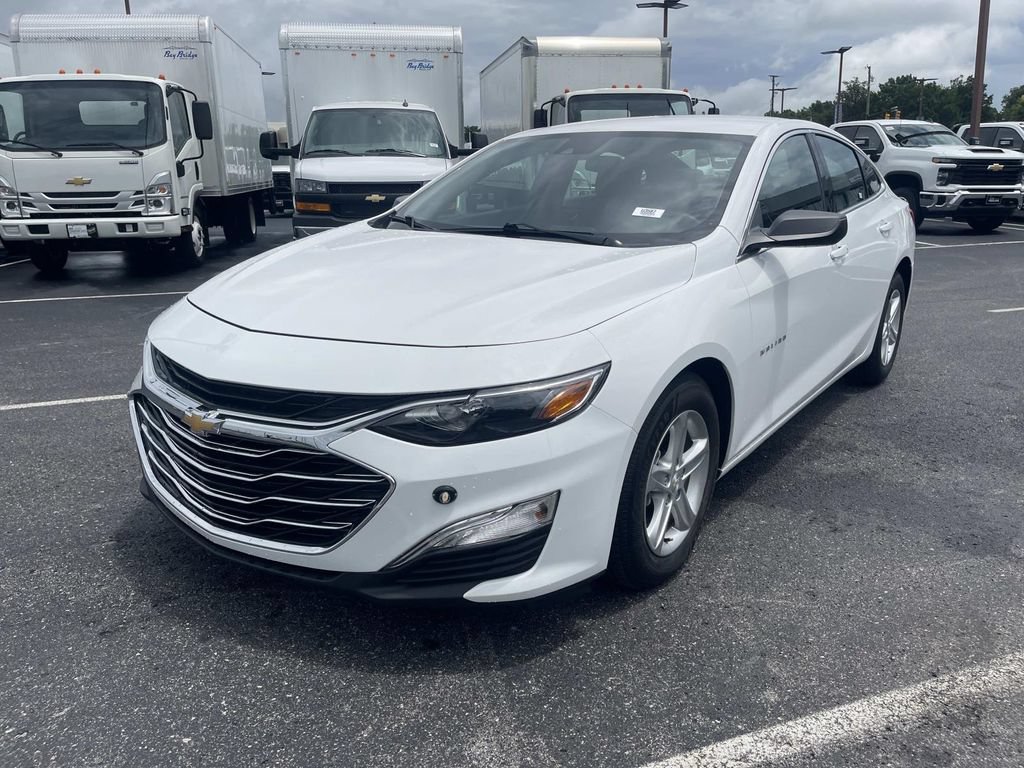 Used 2024 Chevrolet Malibu LS FWD image 7