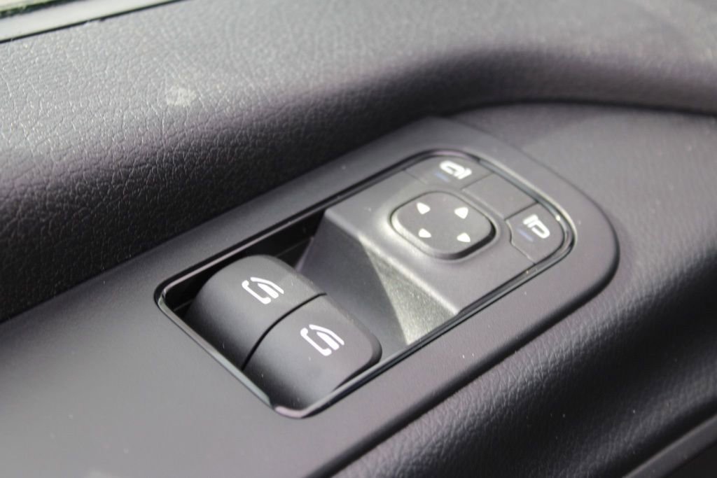 New 2026 Mercedes-Benz Sprinter 144 Cargo image 28