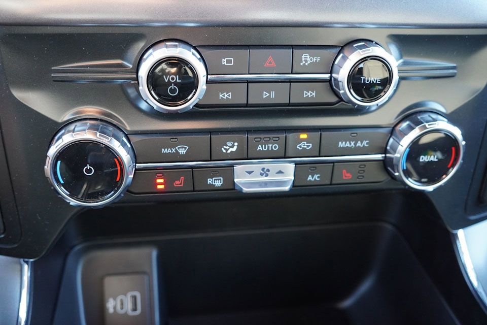 New 2025 Ford F150 XLT w/ Equipment Group 302A MID image 14