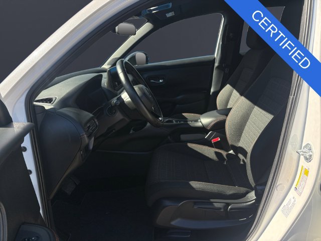 Certified 2025 Honda HR-V Sport image 9