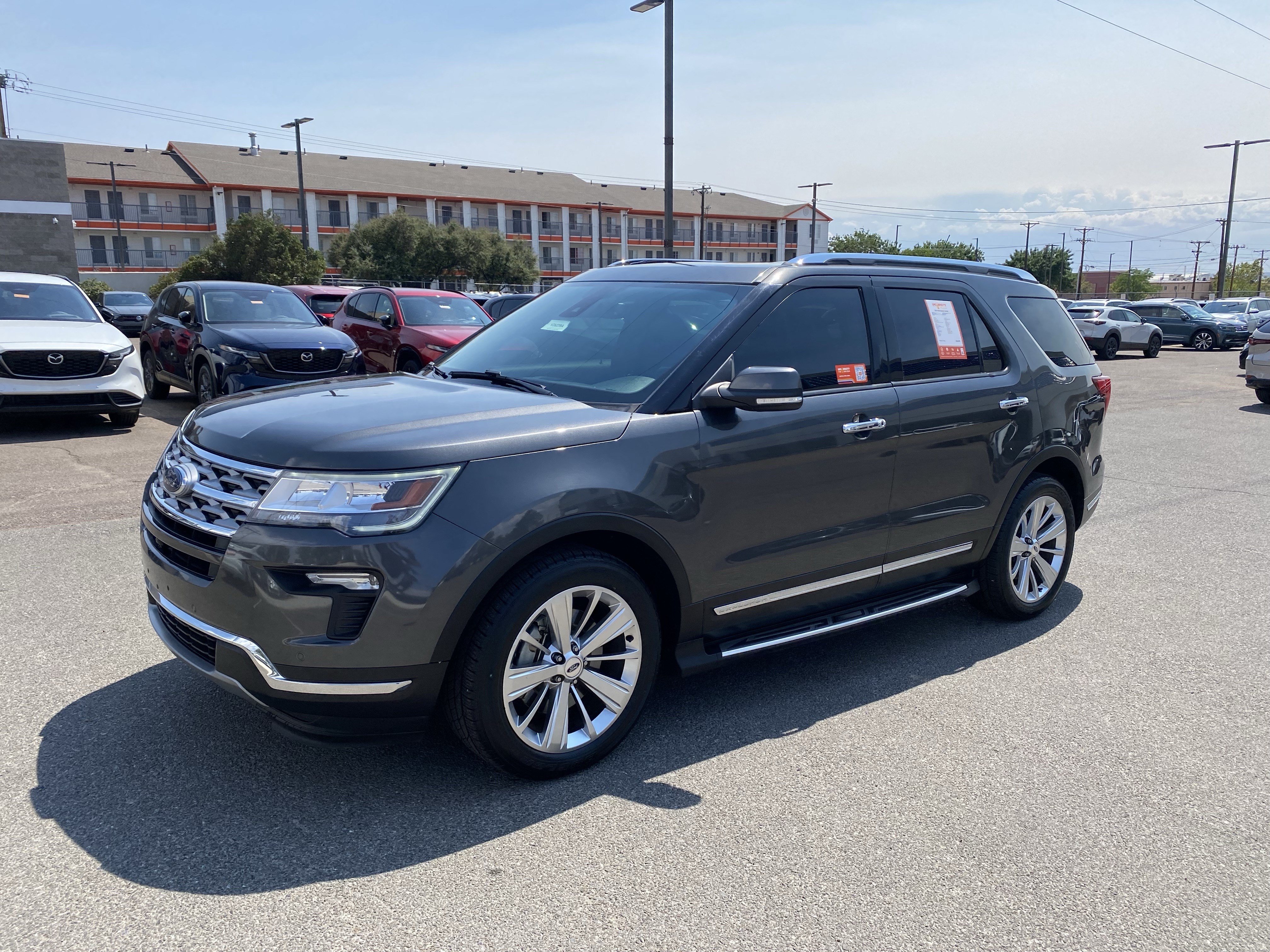 Used 2019 Ford Explorer Limited w/ Ford Safe & Smart Package AWD/4WD image 55