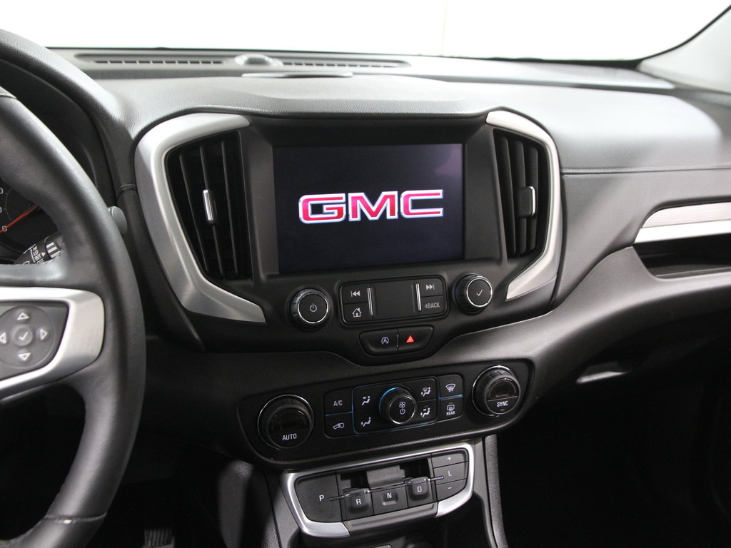 Certified 2022 GMC Terrain SLT w/ Infotainment Package II image 9