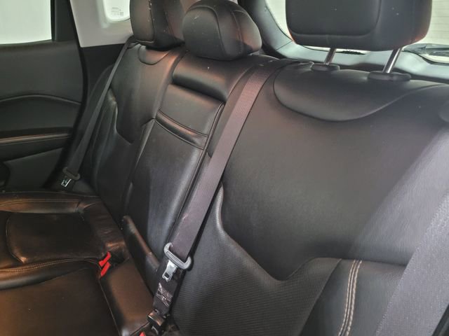 Used 2019 Jeep Compass Limited image 43