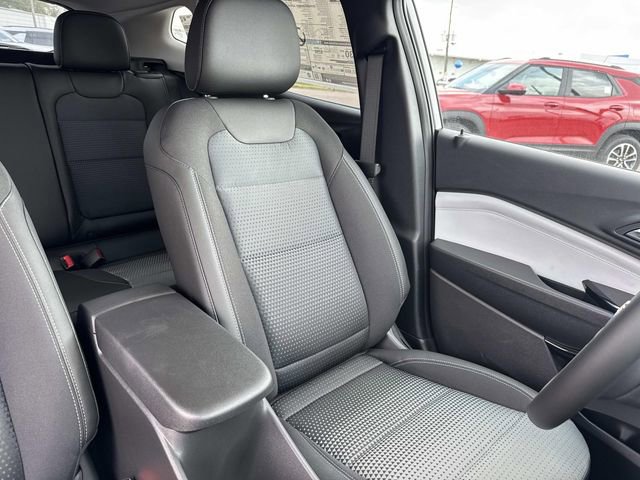 New 2026 Chevrolet Trax LT w/ Driver Confidence Package FWD image 29