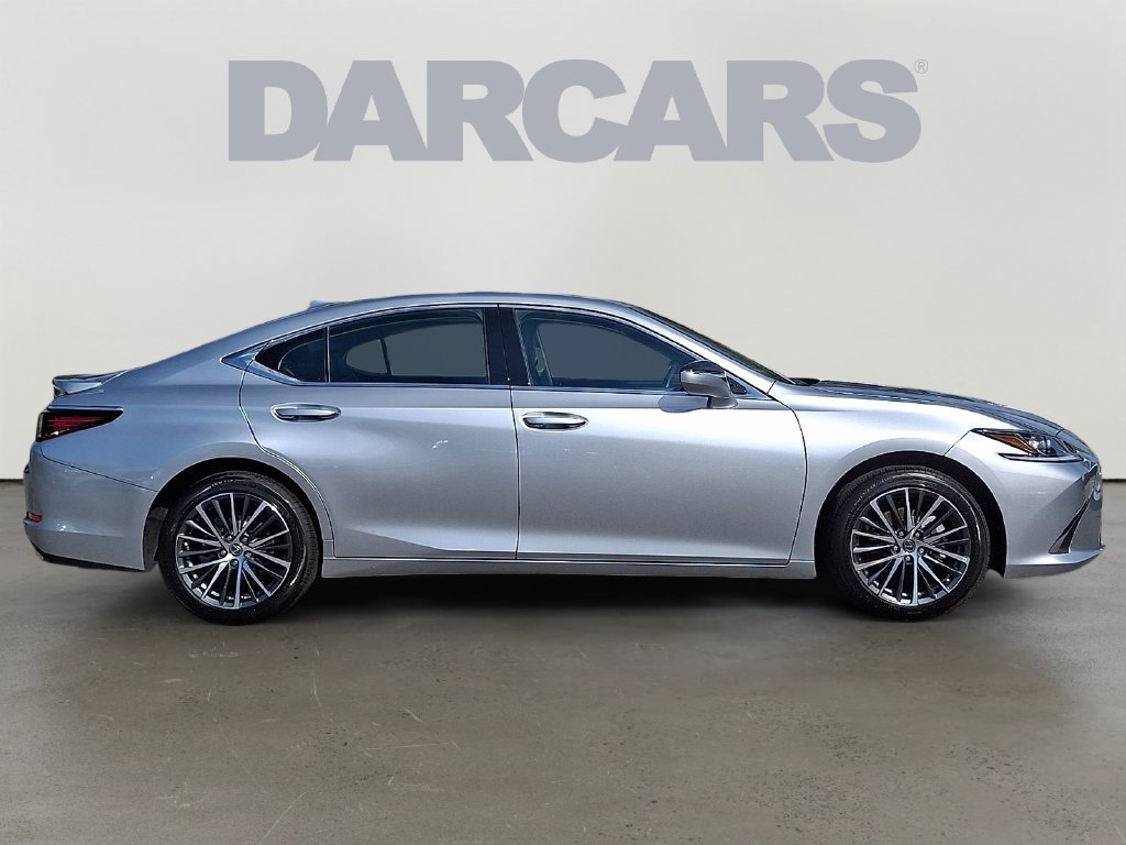 Used 2025 Lexus ES 350 w/ Premium Package FWD image 7