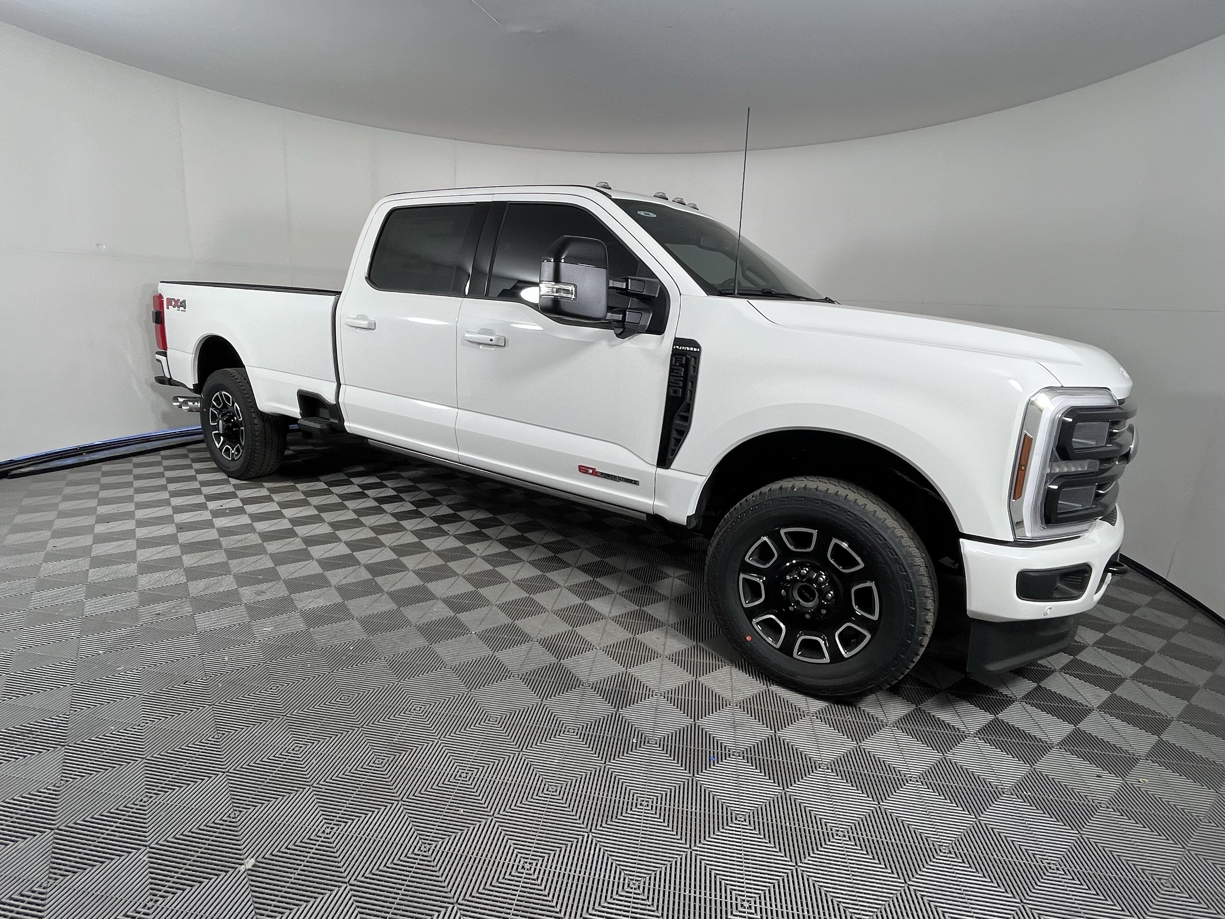 New 2026 Ford F350 Platinum AWD/4WD image 6