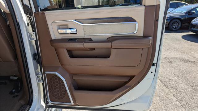Used 2022 RAM 2500 Laramie AWD/4WD image 18
