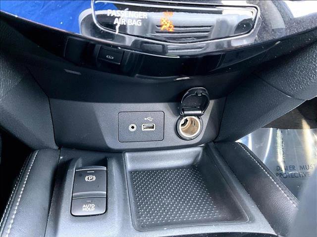 Used 2019 Nissan Rogue SL w/ Premium Package image 26