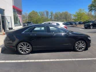 Used 2019 Lincoln MKZ Reserve w/ Reserve Plus Package AWD/4WD image 3