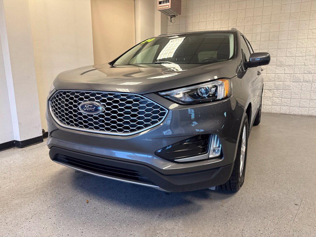 Used 2024 Ford Edge SEL w/ Convenience Package AWD/4WD image 35