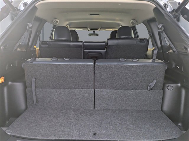 Used 2024 Mitsubishi Outlander FWD image 12