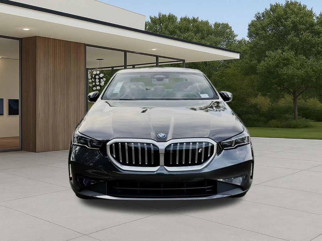 New 2026 BMW i5 eDrive40 w/ Premium Package image 4