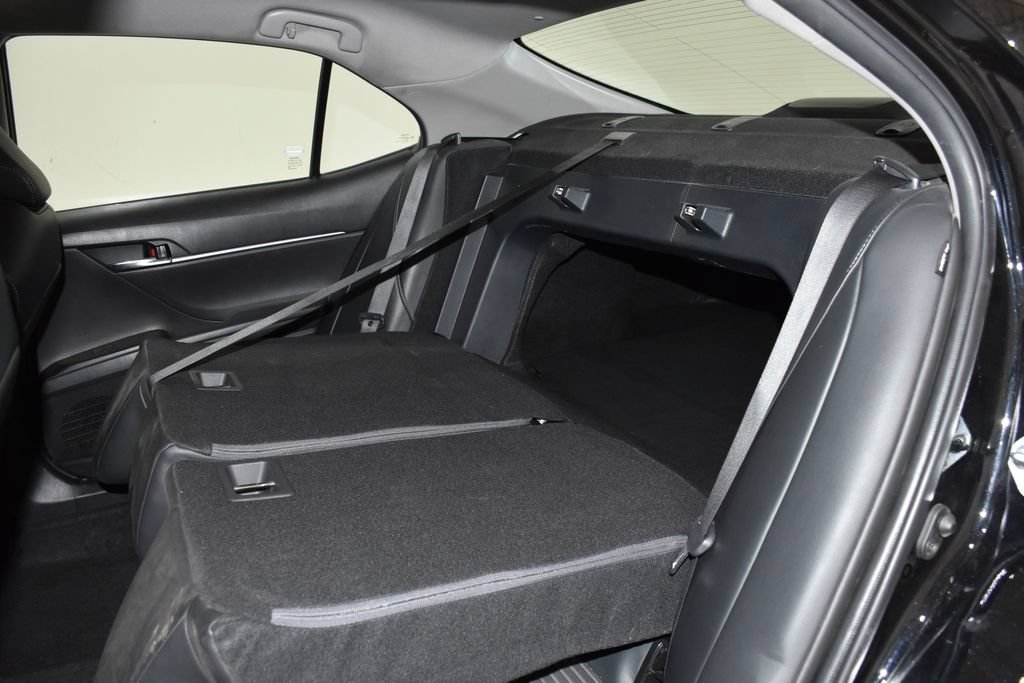 Used 2023 Toyota Camry SE FWD image 27