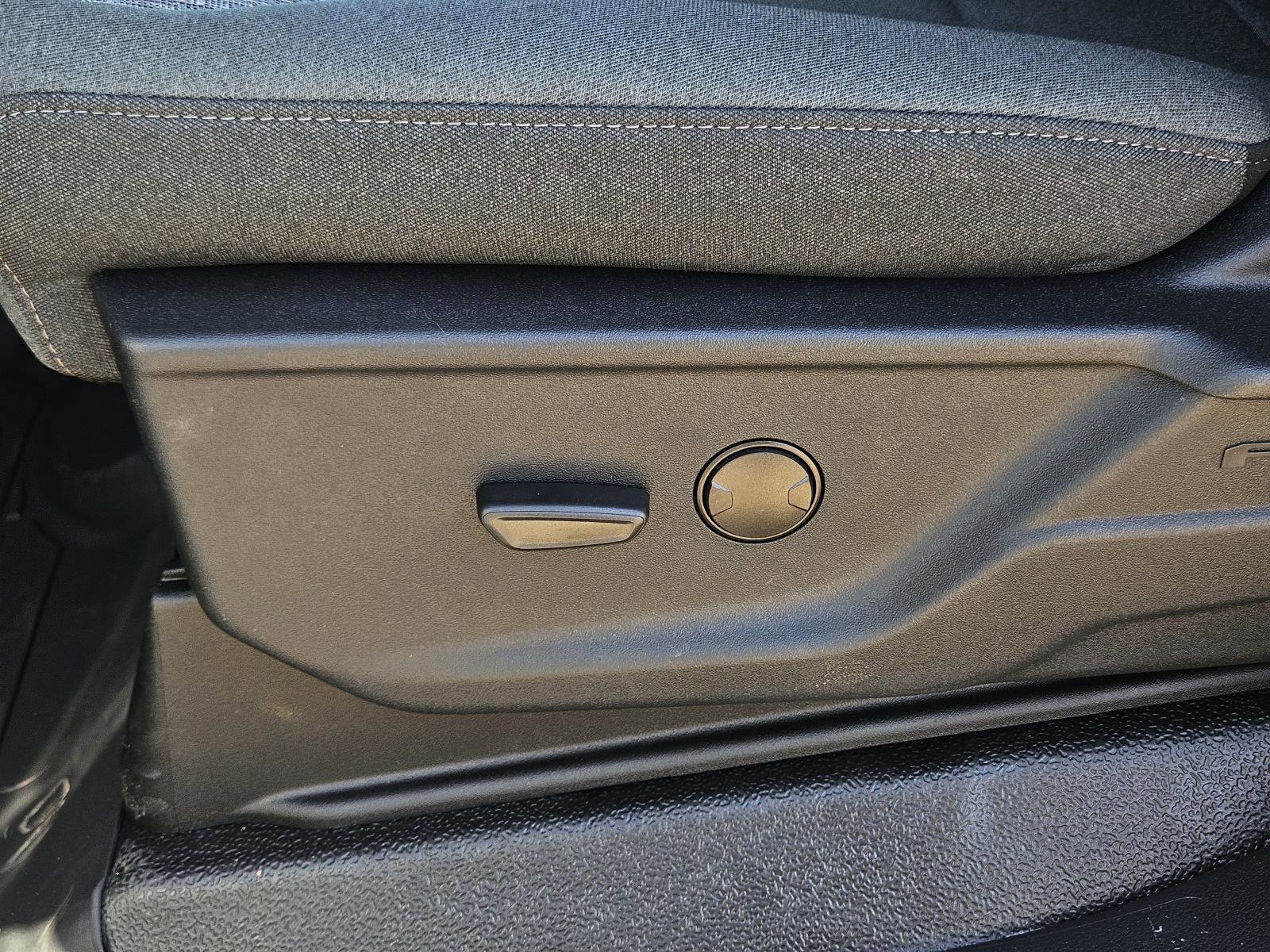 New 2026 Ford F250 XLT w/ FX4 Off-Road Package image 29