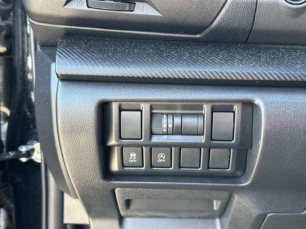 Used 2023 Subaru Crosstrek 2.0i Premium image 17