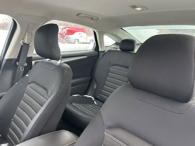 Used 2014 Ford Fusion SE image 10