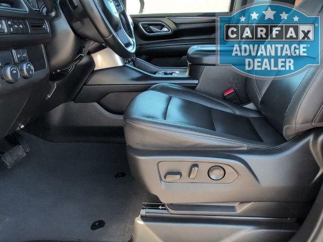 Used 2024 Chevrolet Suburban LT image 13