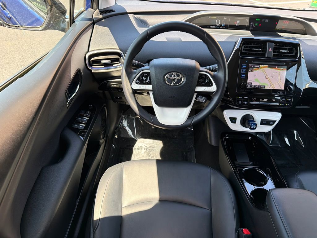 Used 2018 Toyota Prius Three Touring FWD image 15