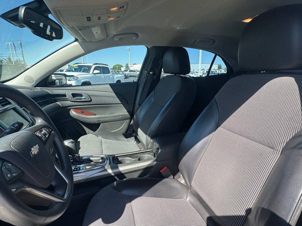 Used 2013 Chevrolet Malibu Eco w/ Power Convenience Package FWD image 13