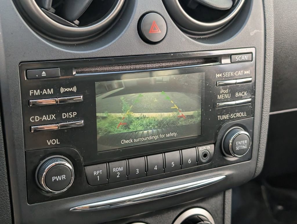 Used 2015 Nissan Rogue S w/ Convenience Package image 13