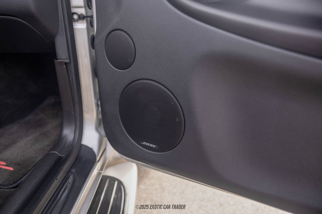 Used 2005 Chevrolet SSR w/ Preferred Equipment Group image 51