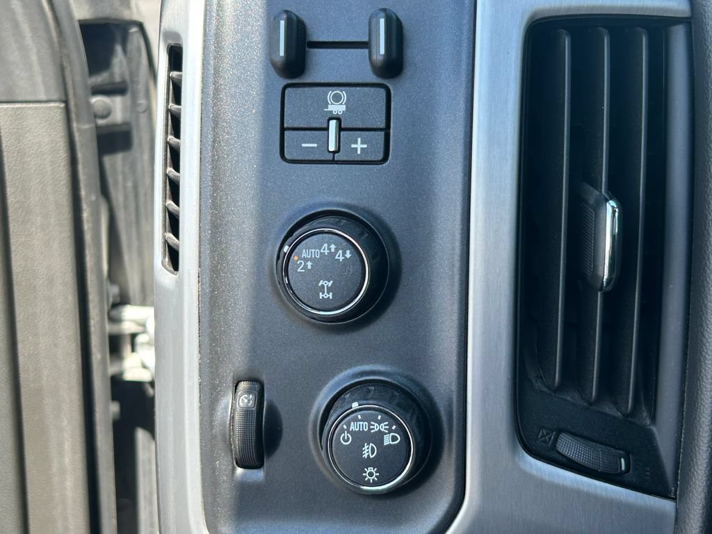 Used 2018 GMC Sierra 1500 SLT AWD/4WD image 23