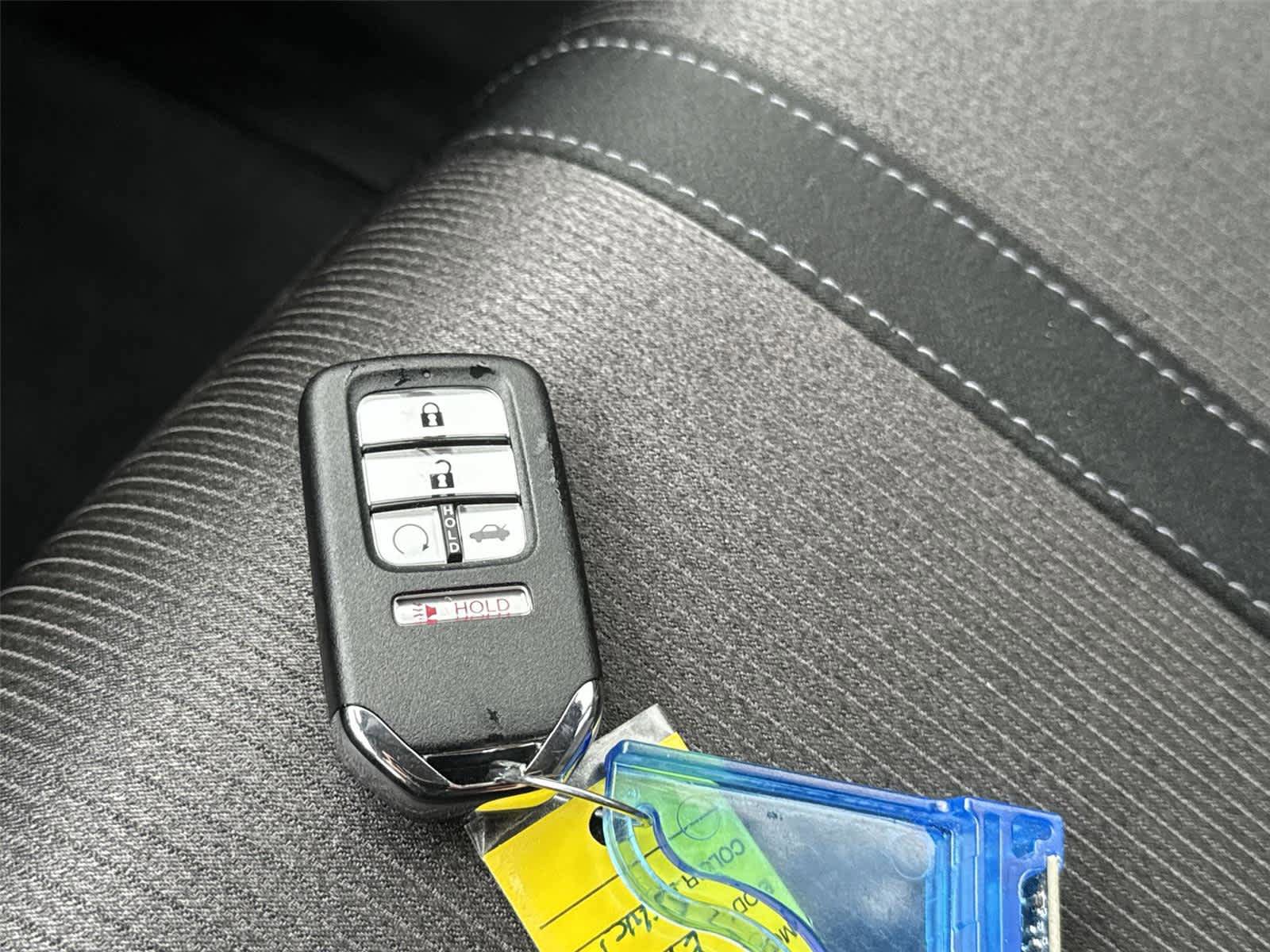 Used 2020 Honda Accord EX image 29