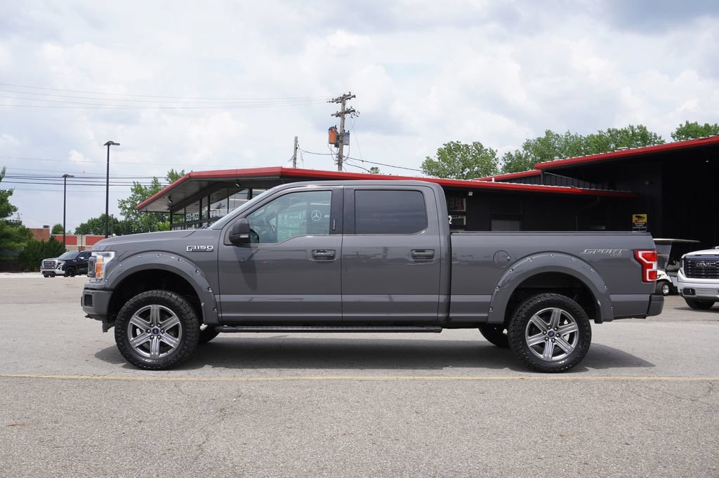 Used 2018 Ford F150 XLT w/ Equipment Group 302A Luxury AWD/4WD image 4