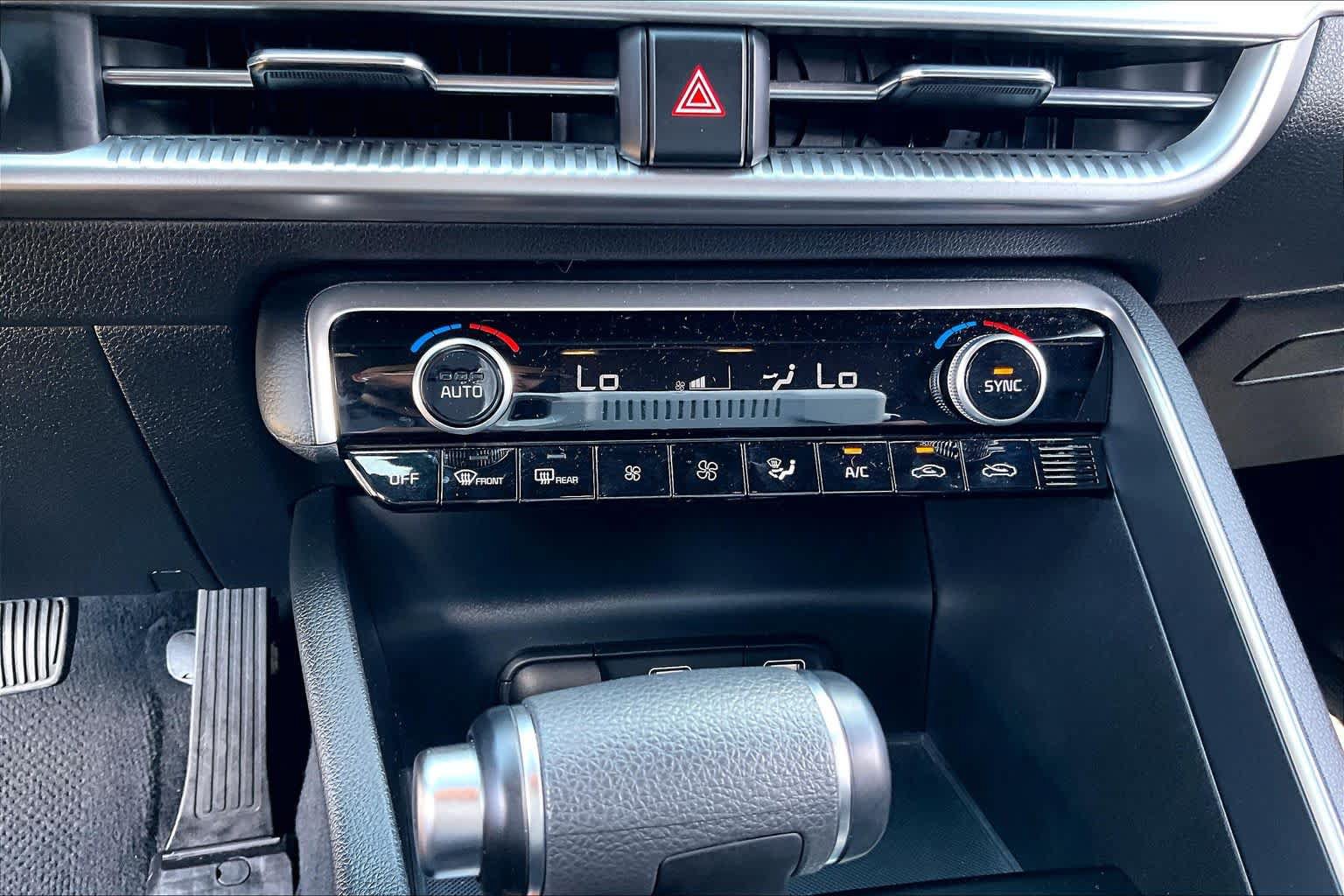 Used 2022 Kia K5 GT-Line FWD image 33