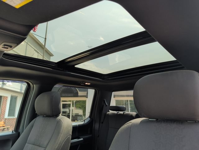 Used 2019 Ford F150 XLT w/ Equipment Group 302A Luxury AWD/4WD image 25