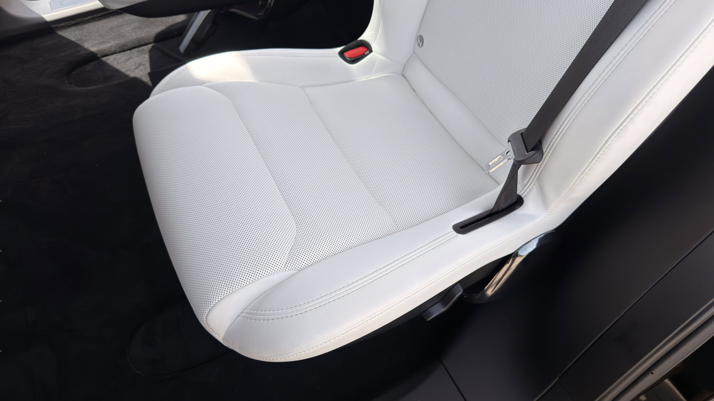 Used 2023 Tesla Model X Plaid image 28