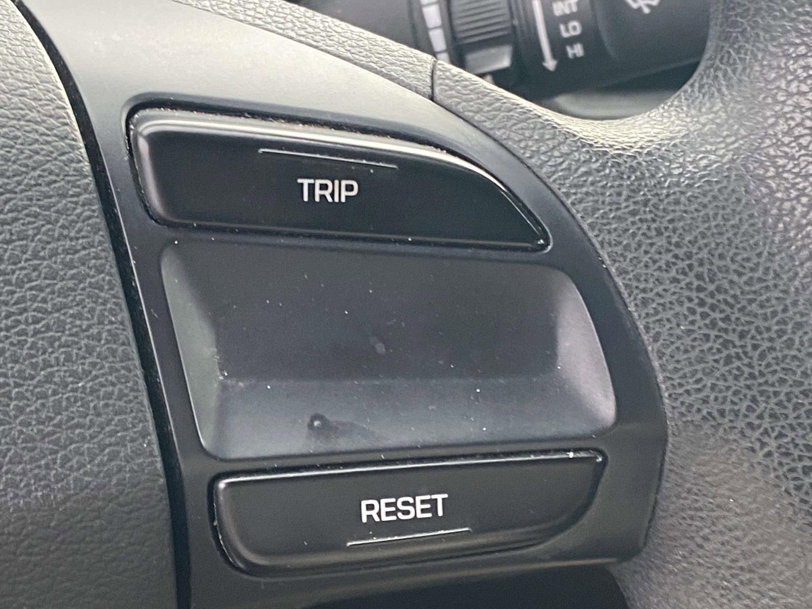 Used 2019 Hyundai Elantra SE w/ Cargo Package image 21