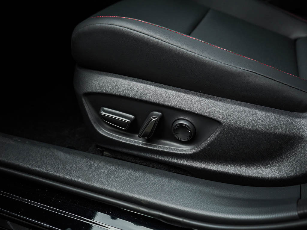 New 2026 Toyota Prius Plug-In Hybrid image 19