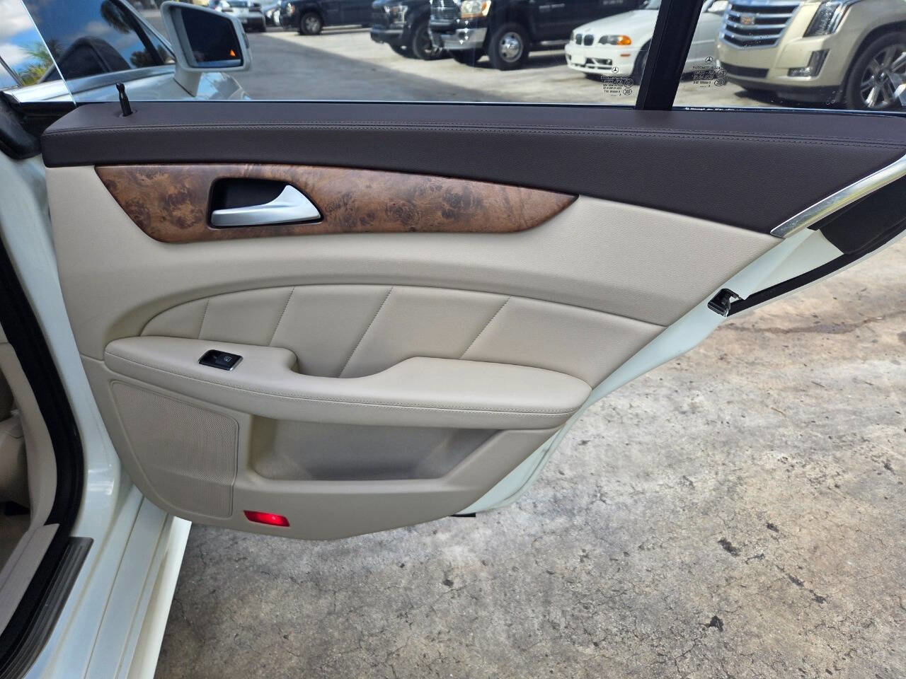 Used 2016 Mercedes-Benz CLS 550 4MATIC image 15