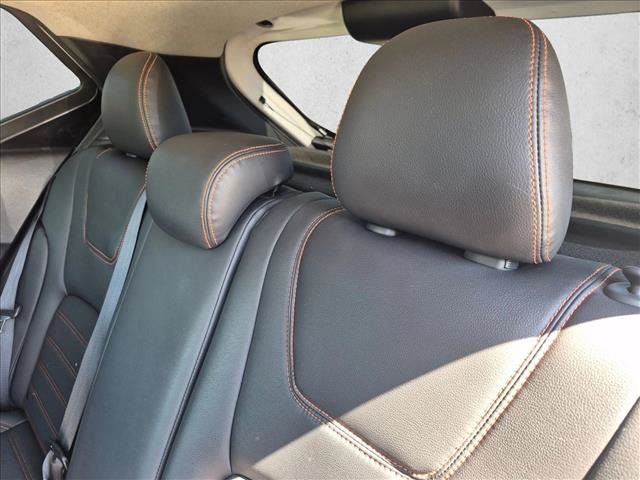 Used 2020 Nissan Kicks SR w/ SR Premium Package FWD image 12
