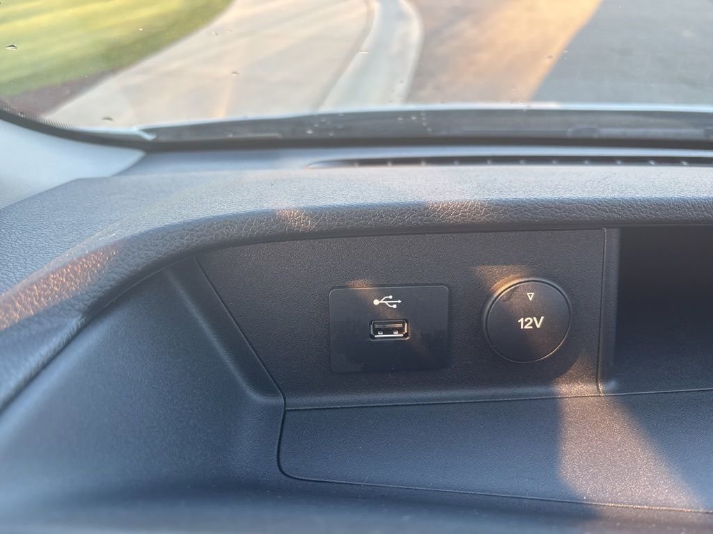 Used 2020 Ford Transit 350 XL image 29