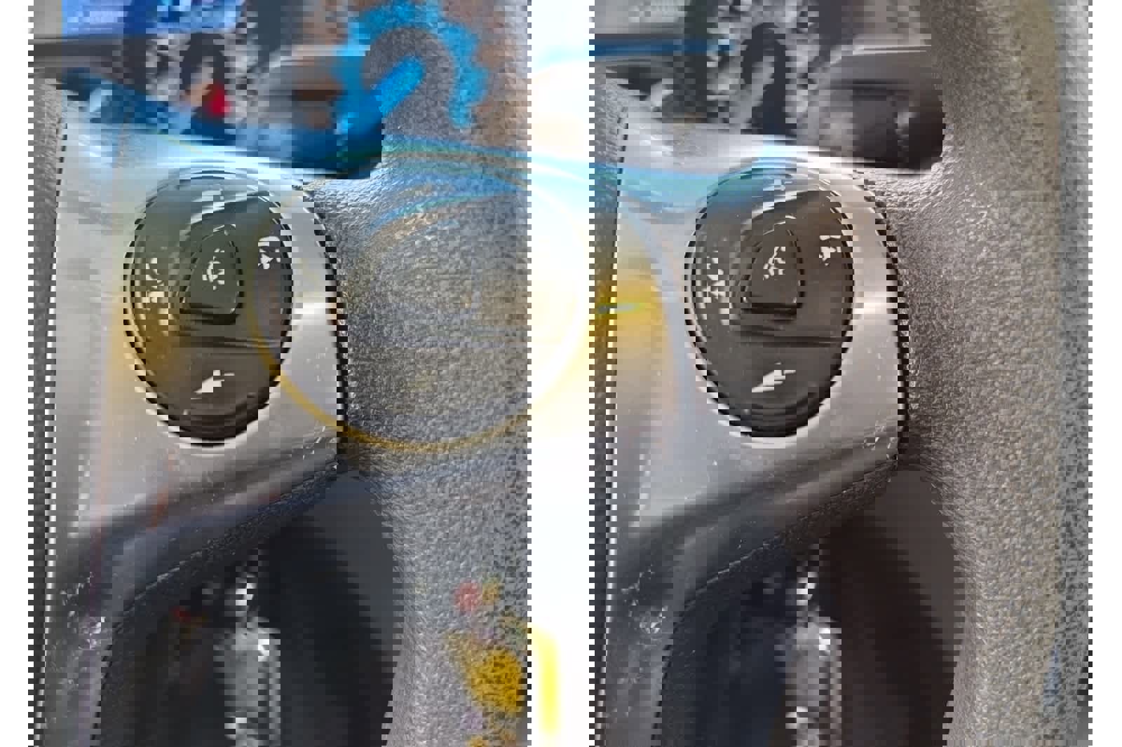 Used 2015 Ford Escape S image 29